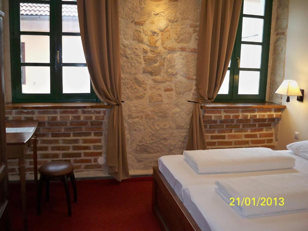 Hotel Carpymore Biograd Na Moru Oda fotoğraf